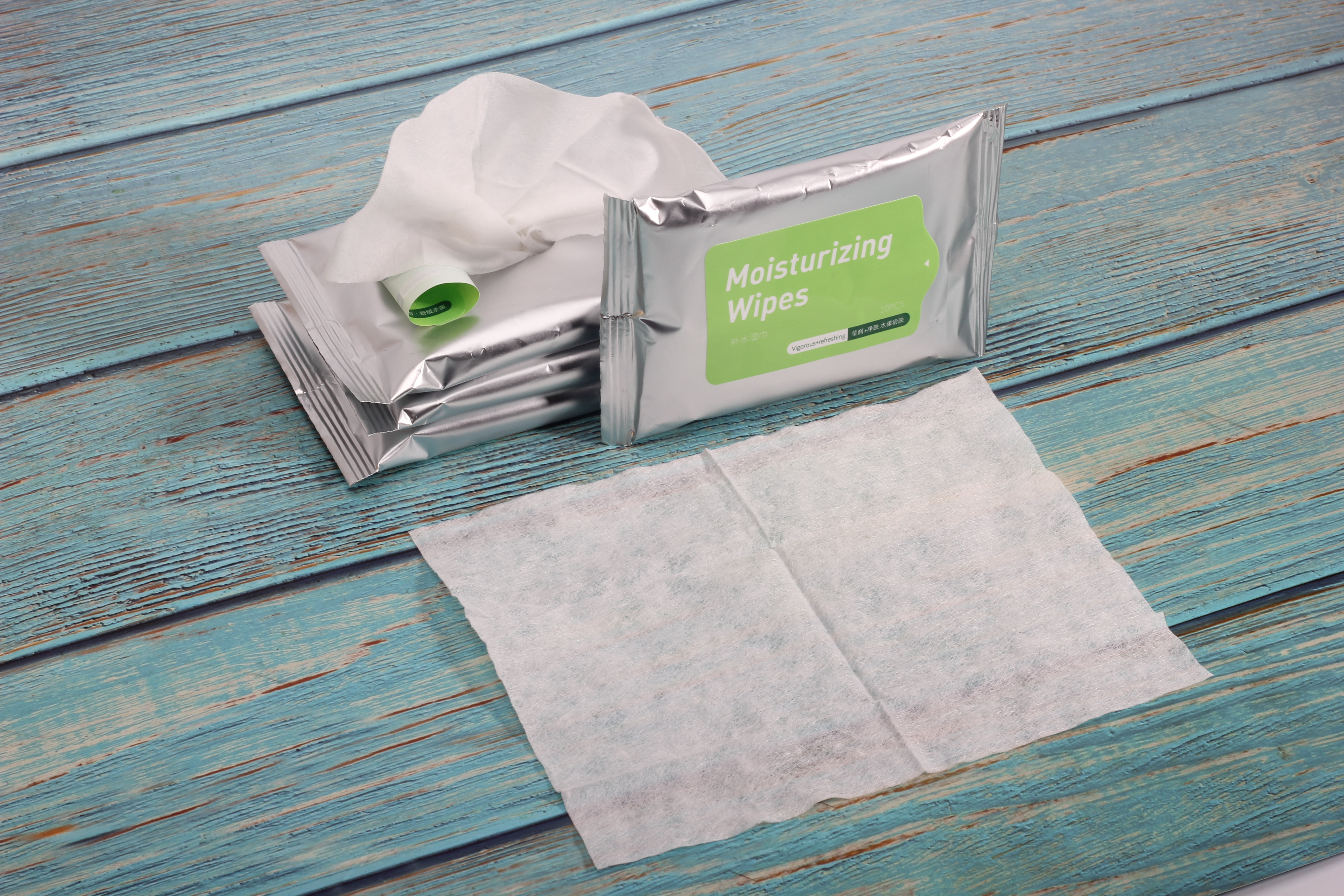 Premium Wet Tissue: Convenient and Effective Anti-Bacterial Protection
